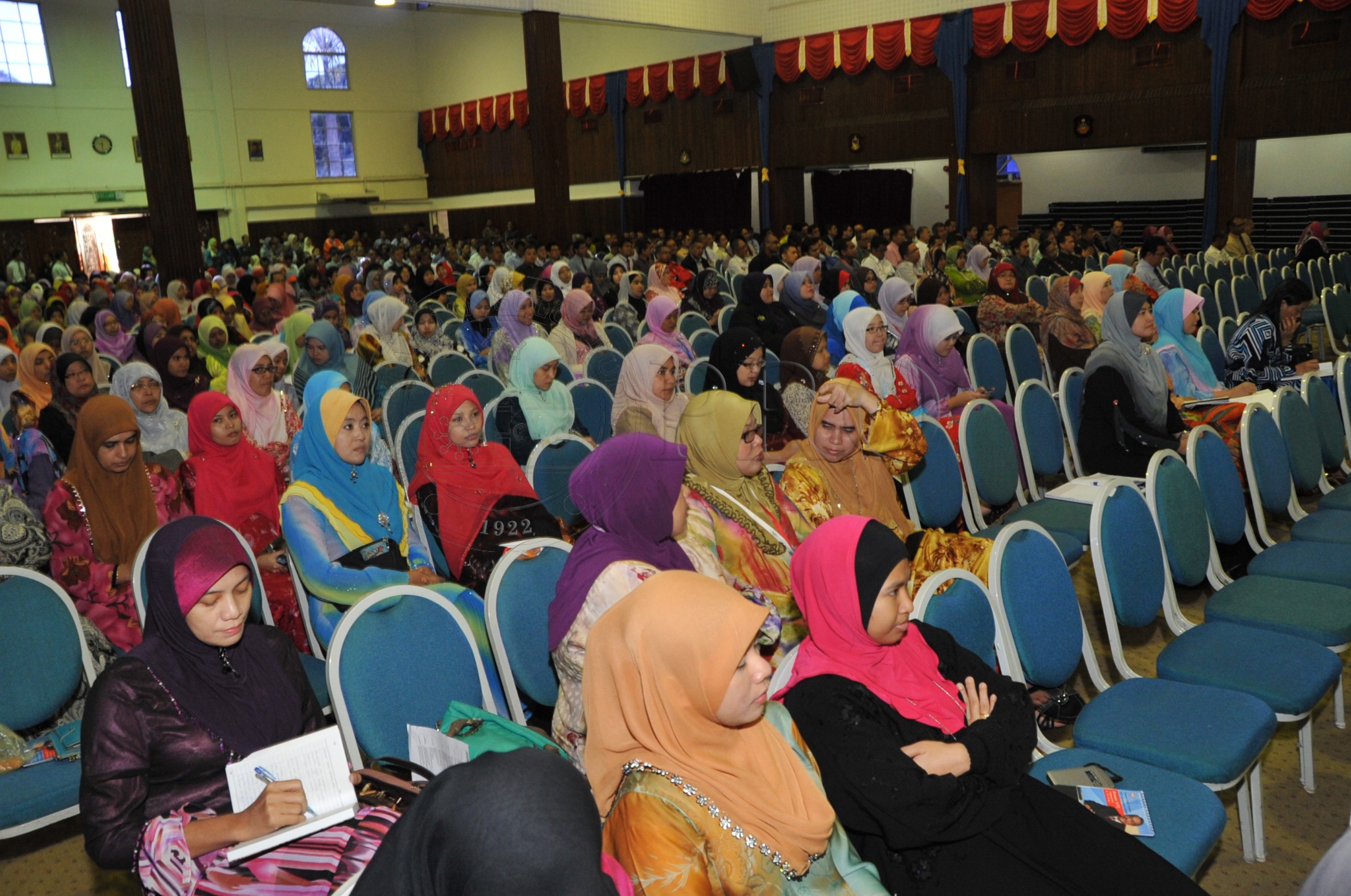 PRO 13 04 amanat  PRO 7526